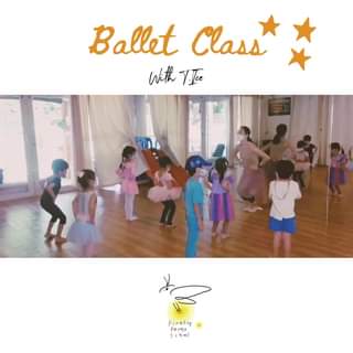 Ballet Class with Teacher Ice.
#โรงเรียนหิ่งห้อย #fireflyforestschool
#ห้องเรี...